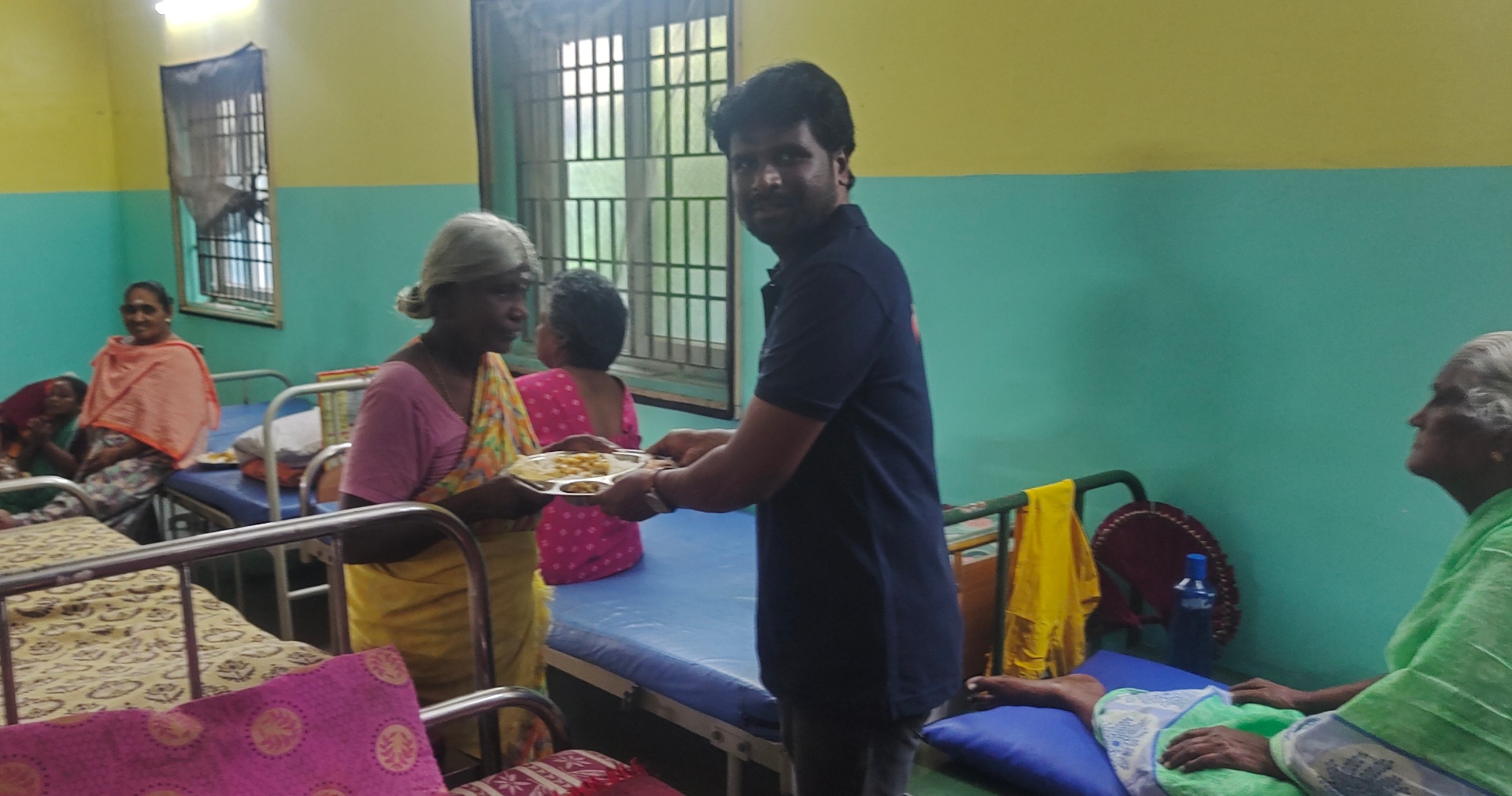 Blooming Heartz moments — care and meals for elders